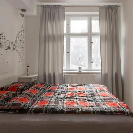 Red Fridge House - Stayinwroclaw * ヴロツワフ